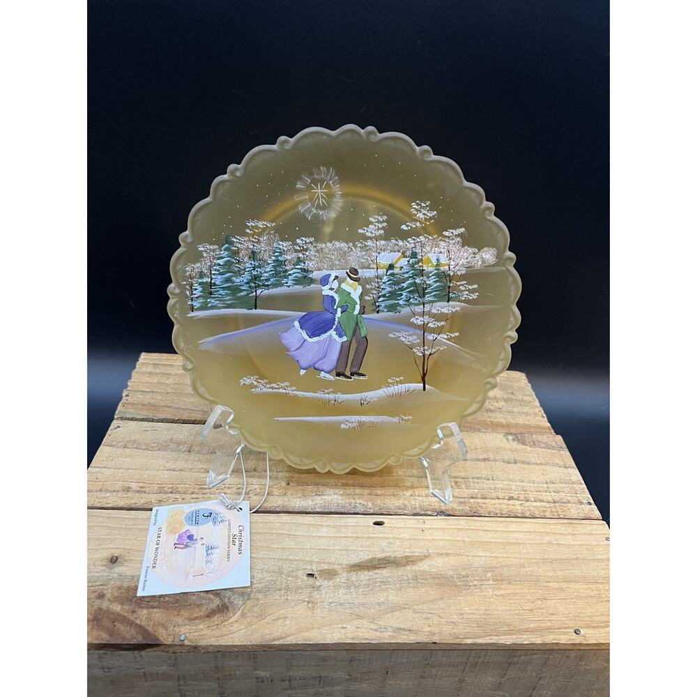 Fenton 1996 Limited Edition Christmas Star STAR OF WONDER Amber Plate Tag Stand